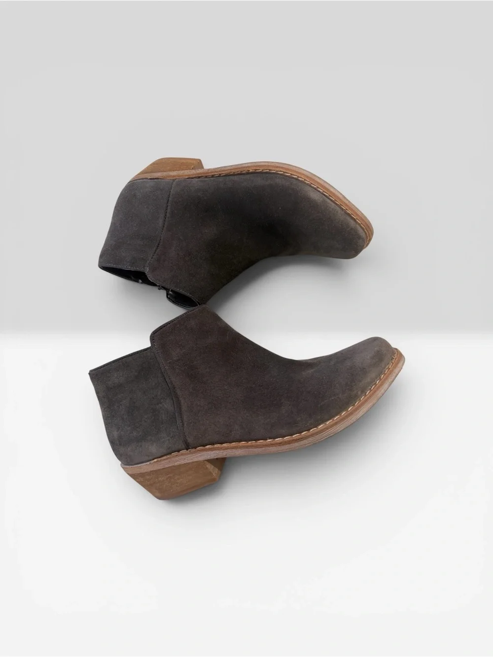Sam Edelman Petty Bootie Brown Suede 6.5